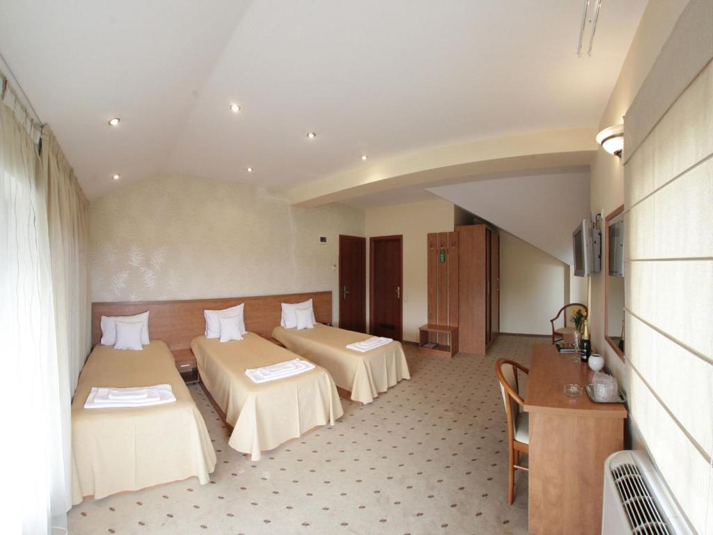 Hotel Oscar Cluj-Napoca Quarto foto